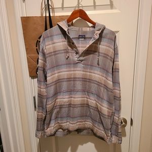 Patagonia lightweight pullover